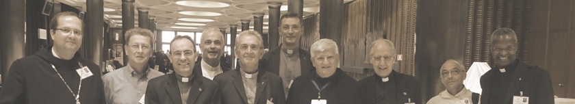 Die delegierten Ordensvertreter (USG) bei der Synode, links im Bild Abt Jeremias Schröder OSB